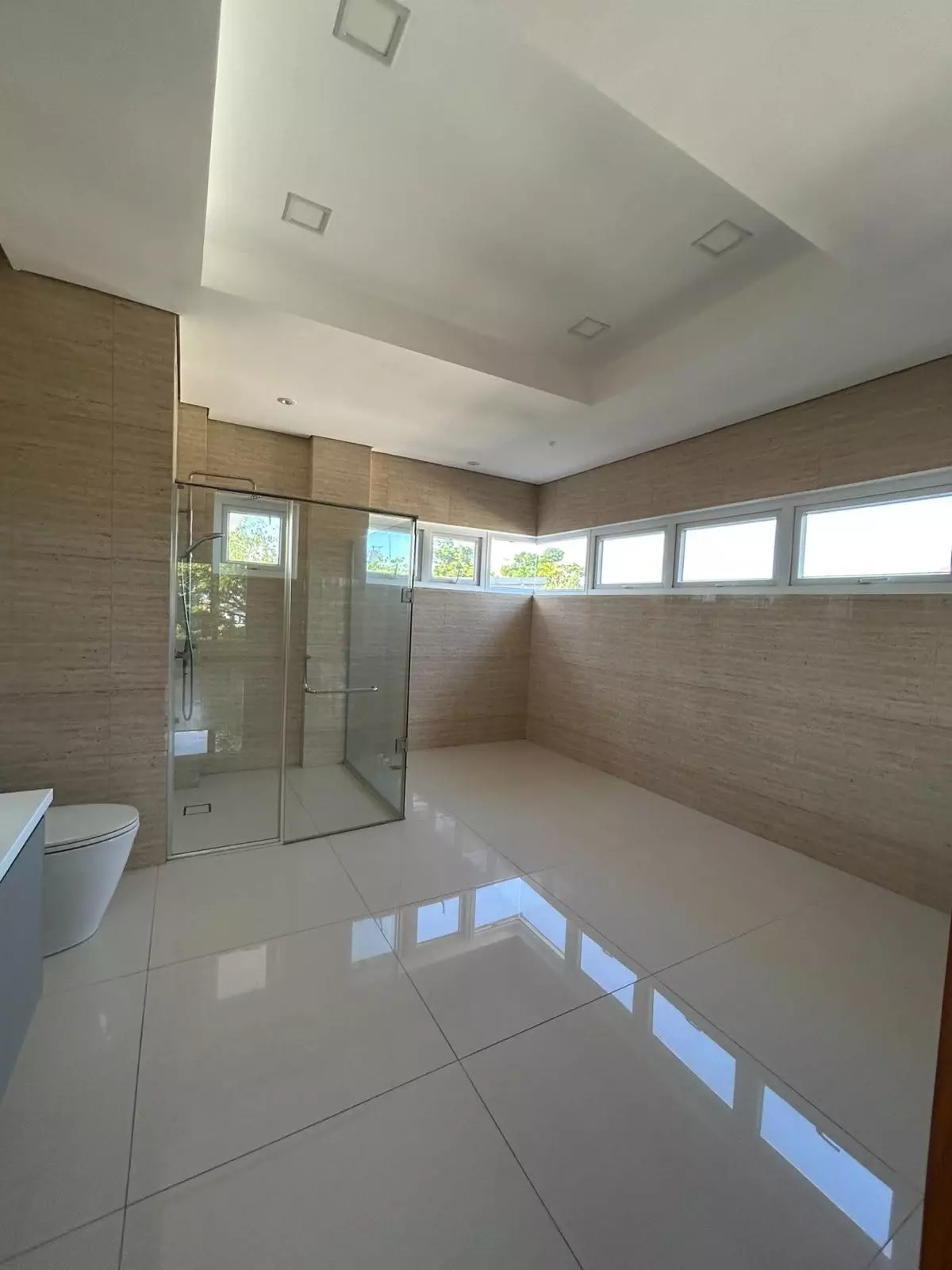 Open photo 28 of 42 — House and lot for Rent/Sale