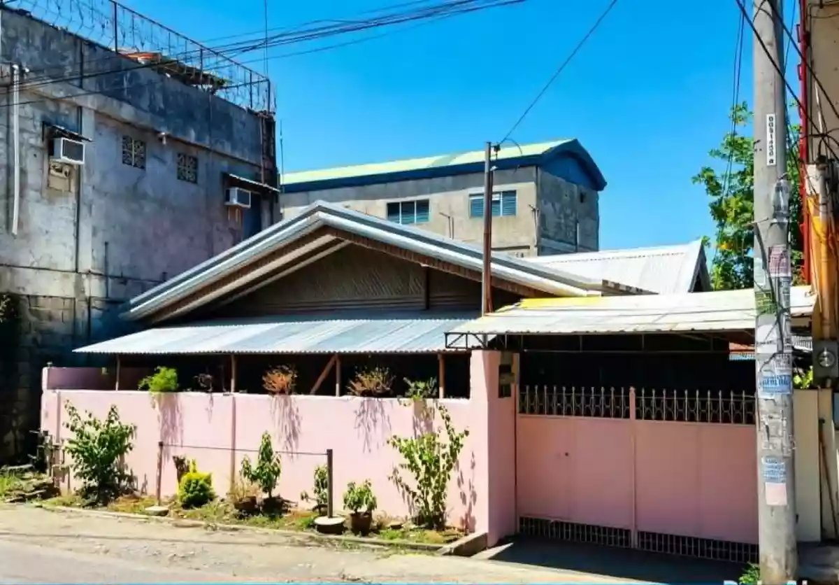 HOUSE AND LOT FOR SALE — House and Lot in Buhangin (Pob.), Davao City, Davao del Sur — Photo 4