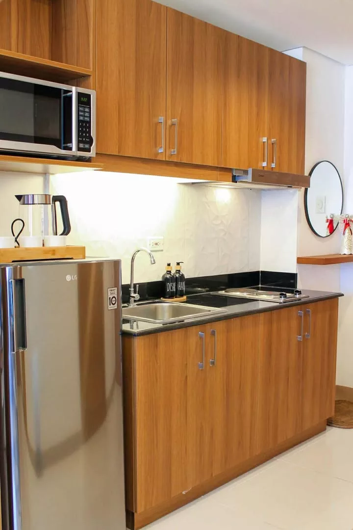 1BR Condo Lush Residences Makati for only 1.2M Cashout,24sqm — 1 Bedroom in Makati City, Metro Manila, 1224 — Photo 5