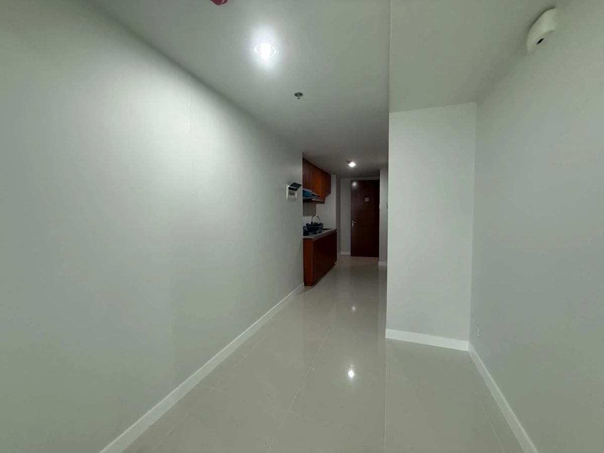 For Sale: 1BR Condo Marco Polo Residences, Cebu City — Seaview — 1 Bedroom in Lahug, Cebu City, Cebu — Photo 7