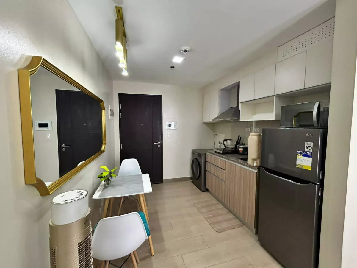 CONDOMINIUM FOR SALE! — 1 Bedroom in Gen. Trias, Cavite, 4107 — Photo 4