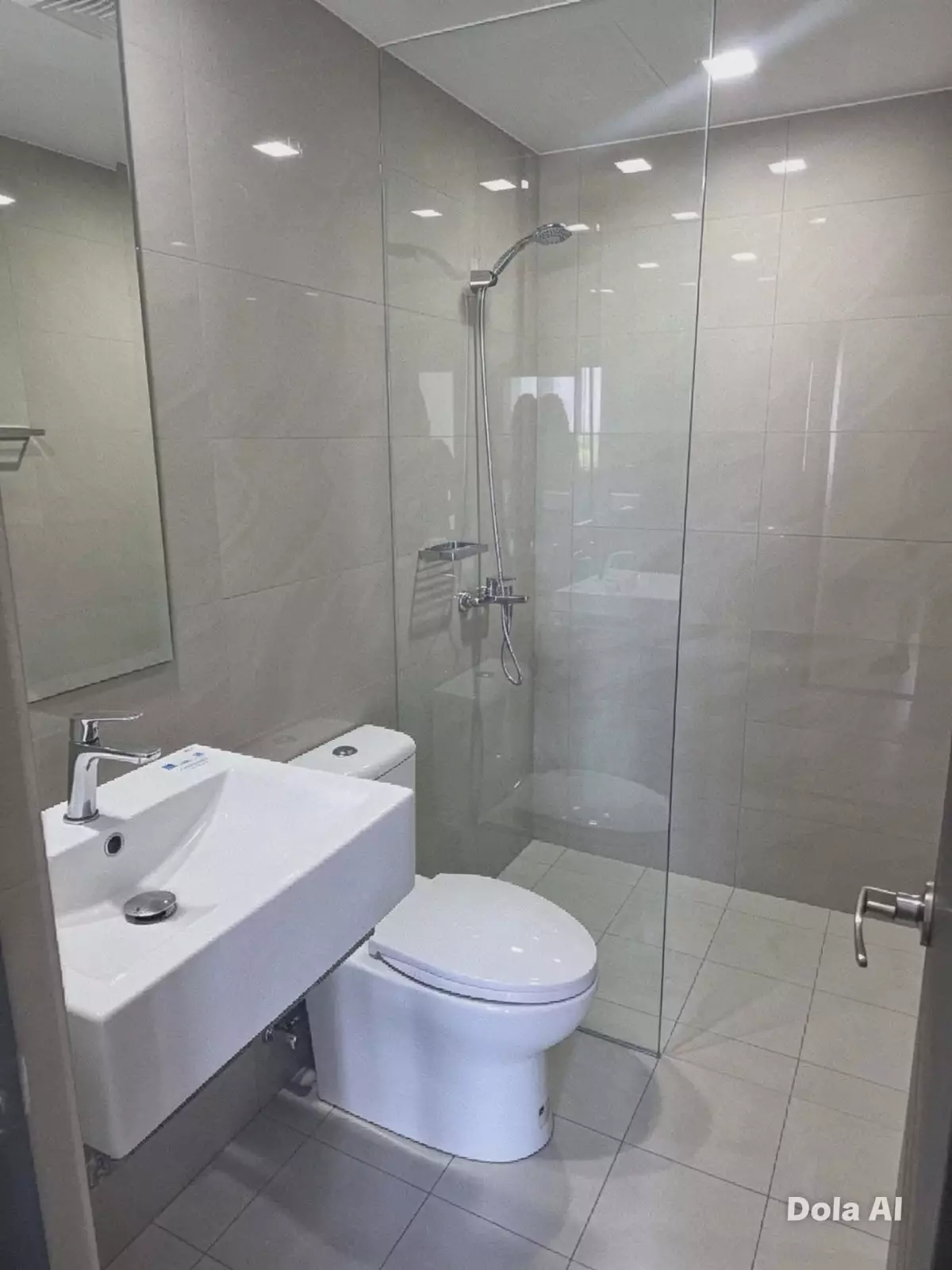One Manhattan Studio For Sale — Studio in Barangay 41 (Pob.), Bacolod City, Negros Occidental — Photo 3