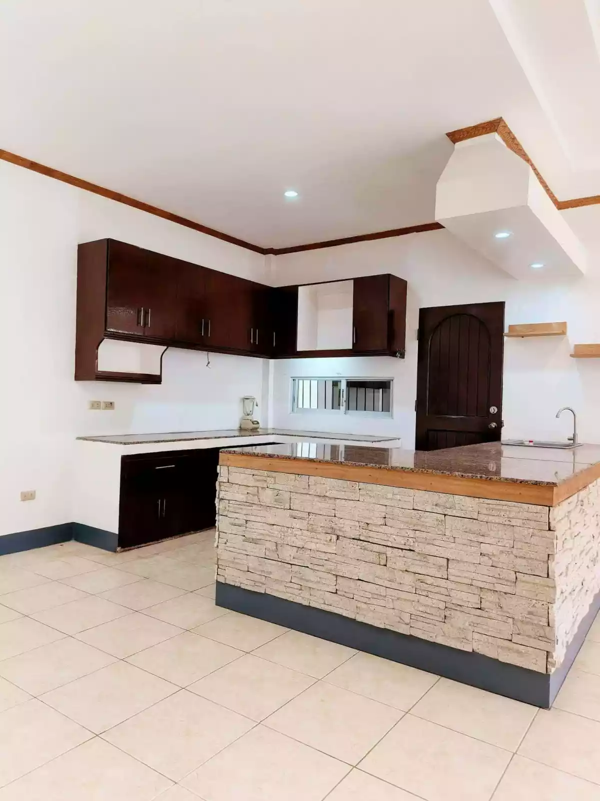 For Sale: 3BR House and Lot in Banilad, Dumaguete City — 260 sqm Lot
