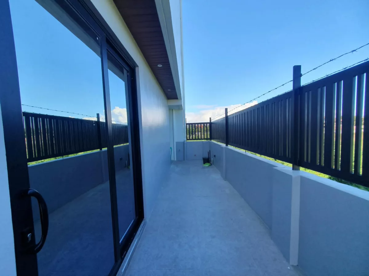 For Sale: 5BR House and Lot in Mambog IV, Bacoor — 410 sqm — House and Lot in Mambog IV, Bacoor, Cavite — Photo 7