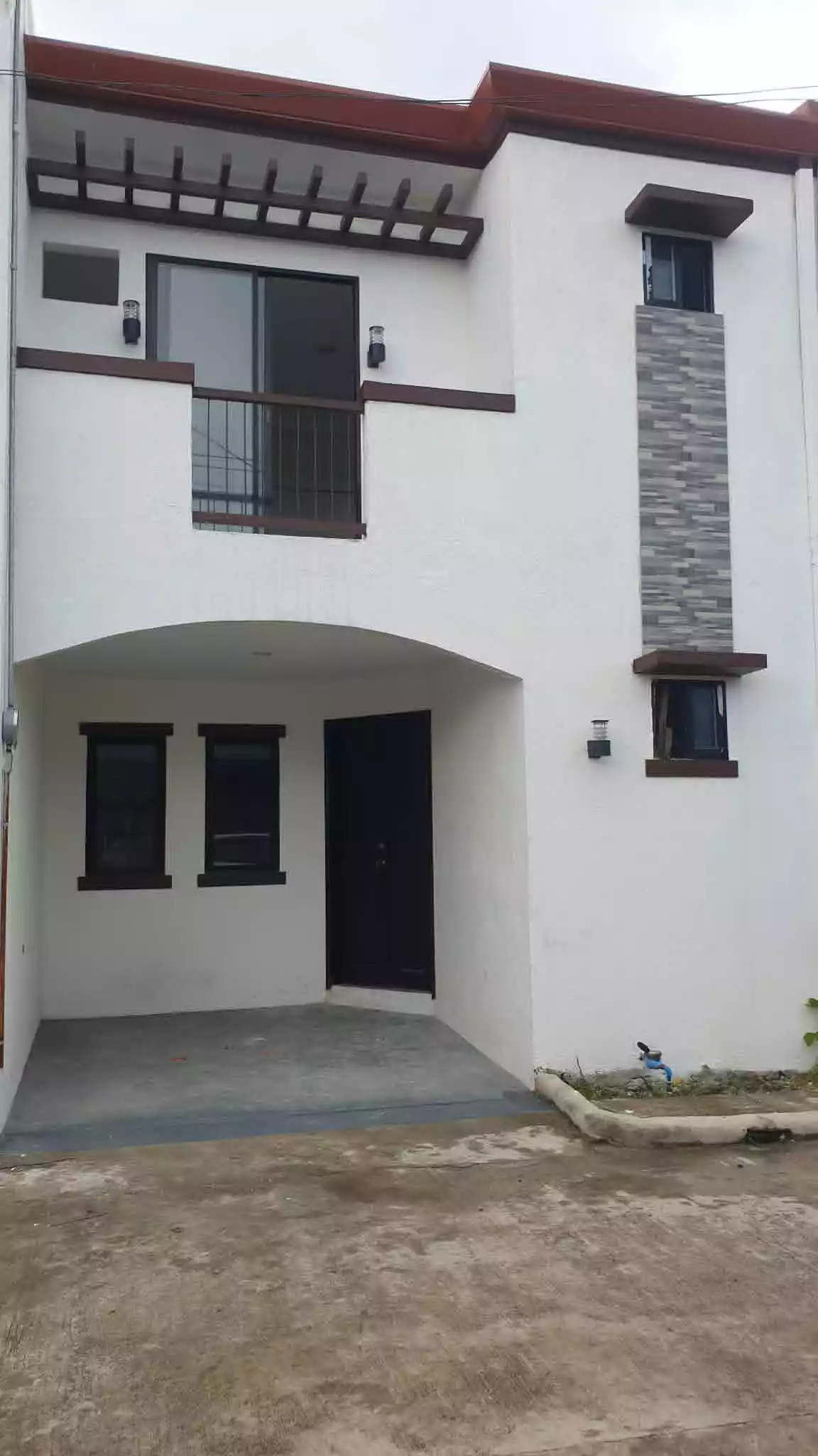 For Sale: Spacious 2storey townhouse at Natalia Residences, Tolotolo Consolacion, Cebu — Townhouse in Tolotolo, Consolacion, Cebu — Photo 4