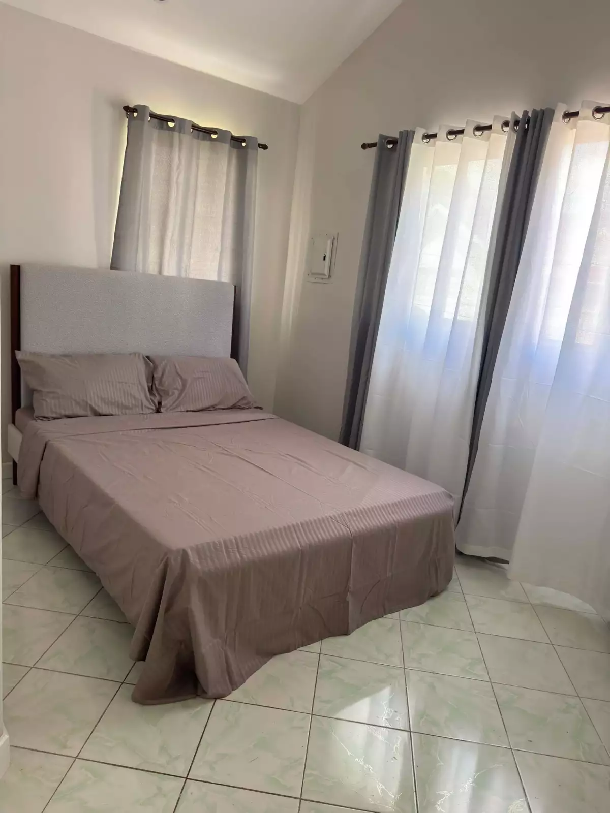 3BR House and Lot for Sale Near Vista Mall Iloilo, Oton — Fully Furnished — House and Lot in Savannah Subdivision, Abilay Norte, Oton — Photo 6