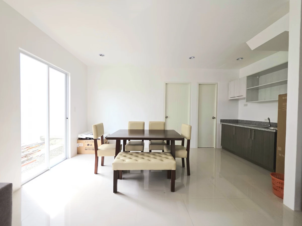Open photo 28 of 30 — For sale Regular duplex in Minglanilla Highlands, Cebu