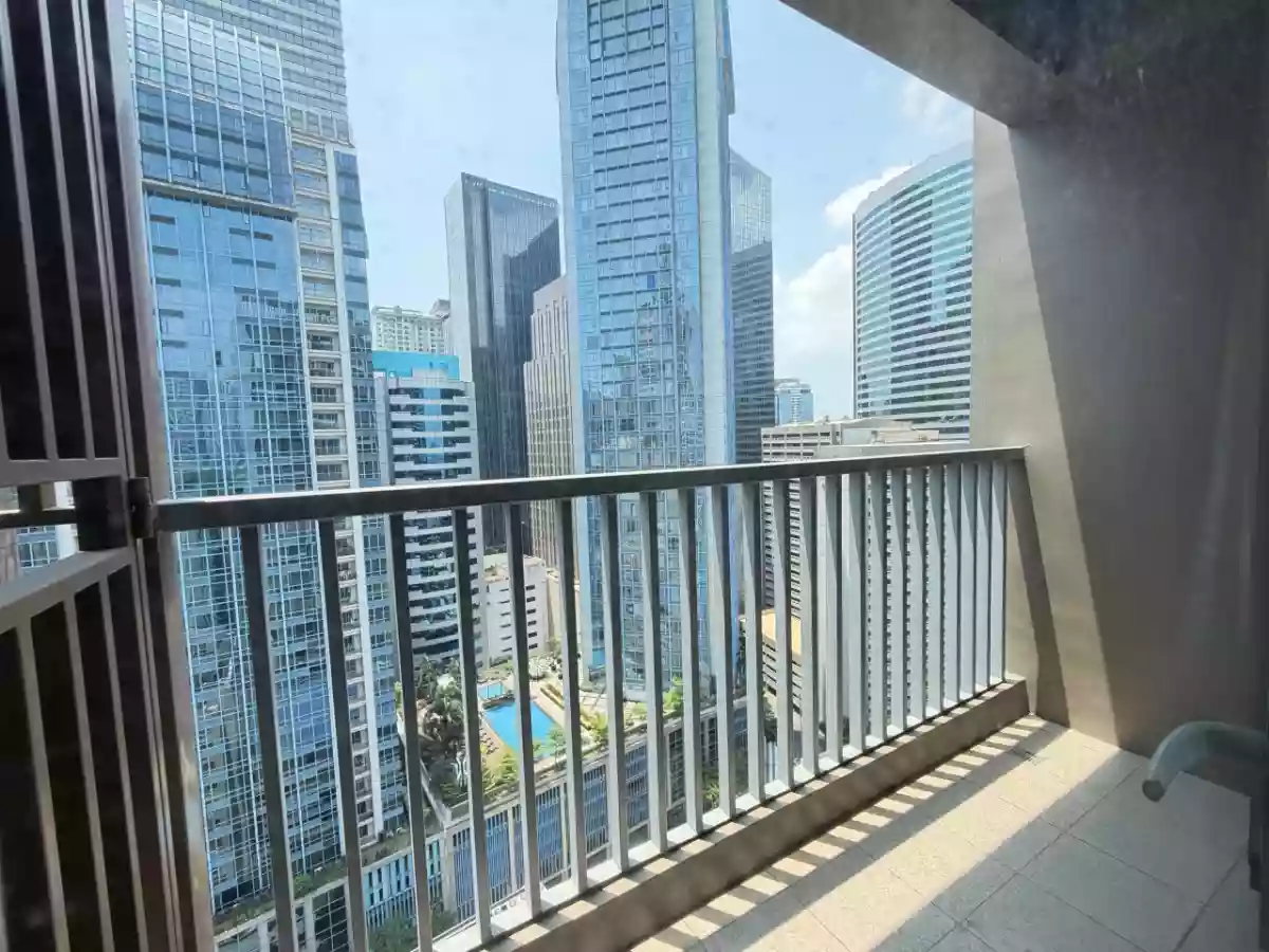 For Sale: The Ellis Makati 2BR Condo in Makati City — 2 Bedrooms in San Antonio, Makati City, Metro Manila — Photo 4