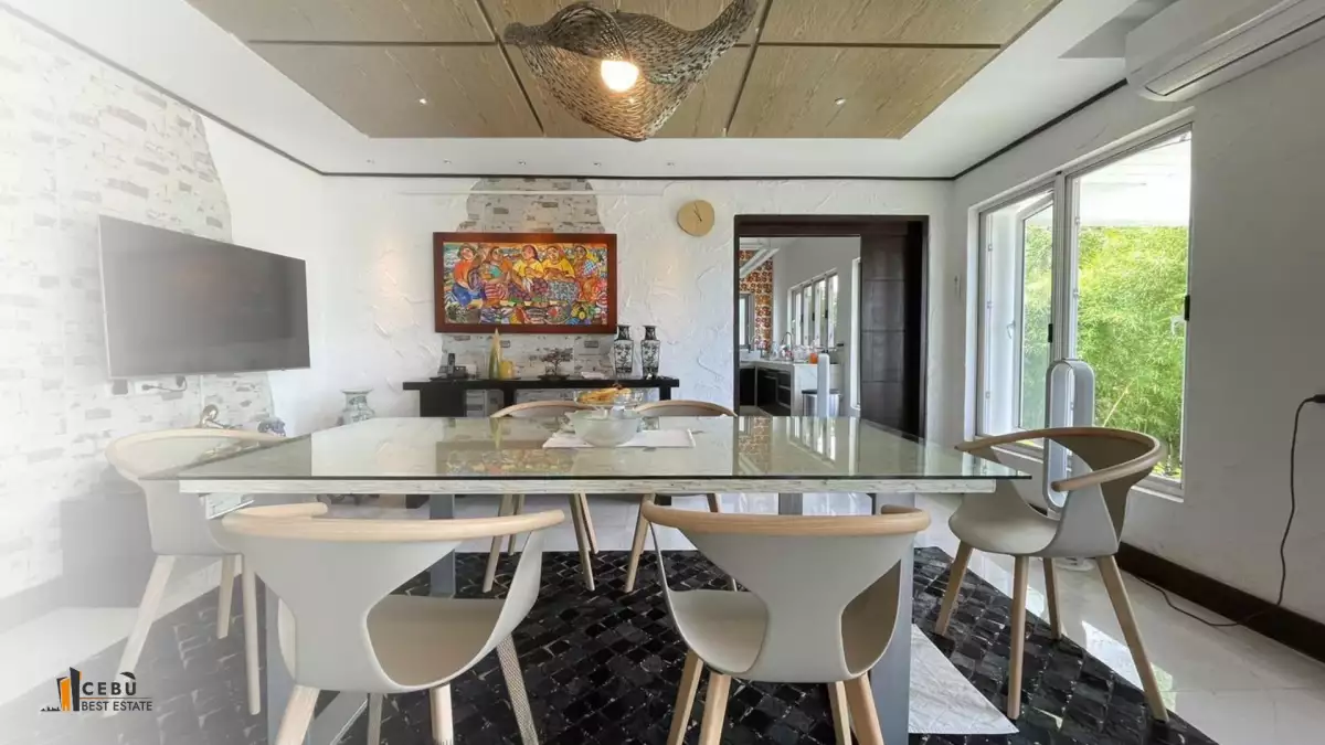 Open photo 13 of 18 — MARIA LUISA PARK HOUSE AND LOT FOR SALE in Banilad, Cebu City