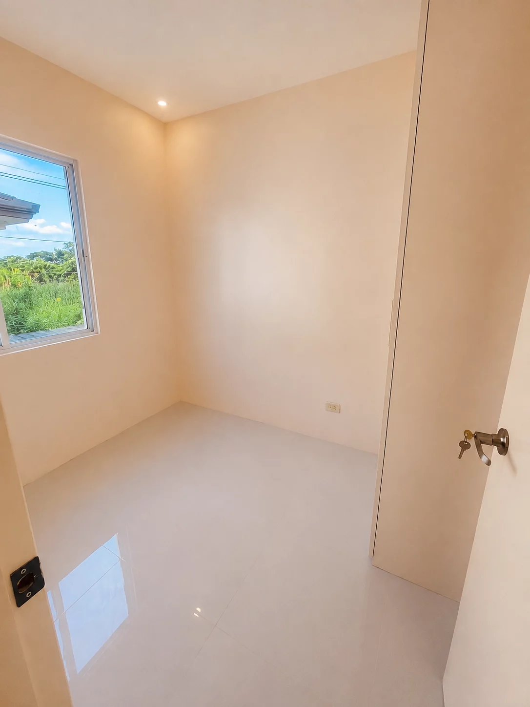 Open photo 12 of 12 — Newly Renovated 4BR House and Lot for Sale in Ridgeview Estates Nuvali, Canlubang, Laguna