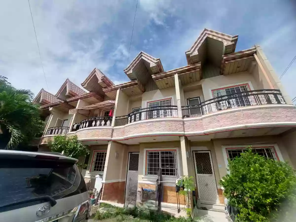 FOR SALE | Income-Generating 4-Unit Apartment