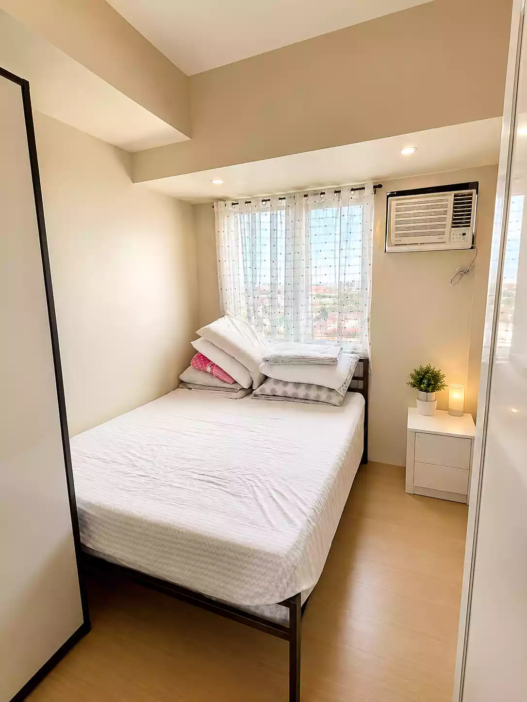 Rush Sale: Centrio Tower 1BR Condo in Barangay 24, Cagayan de Oro City — 1 Bedroom in Barangay 24 (Pob.), Cagayan de Oro City, Misamis Oriental — Photo 2