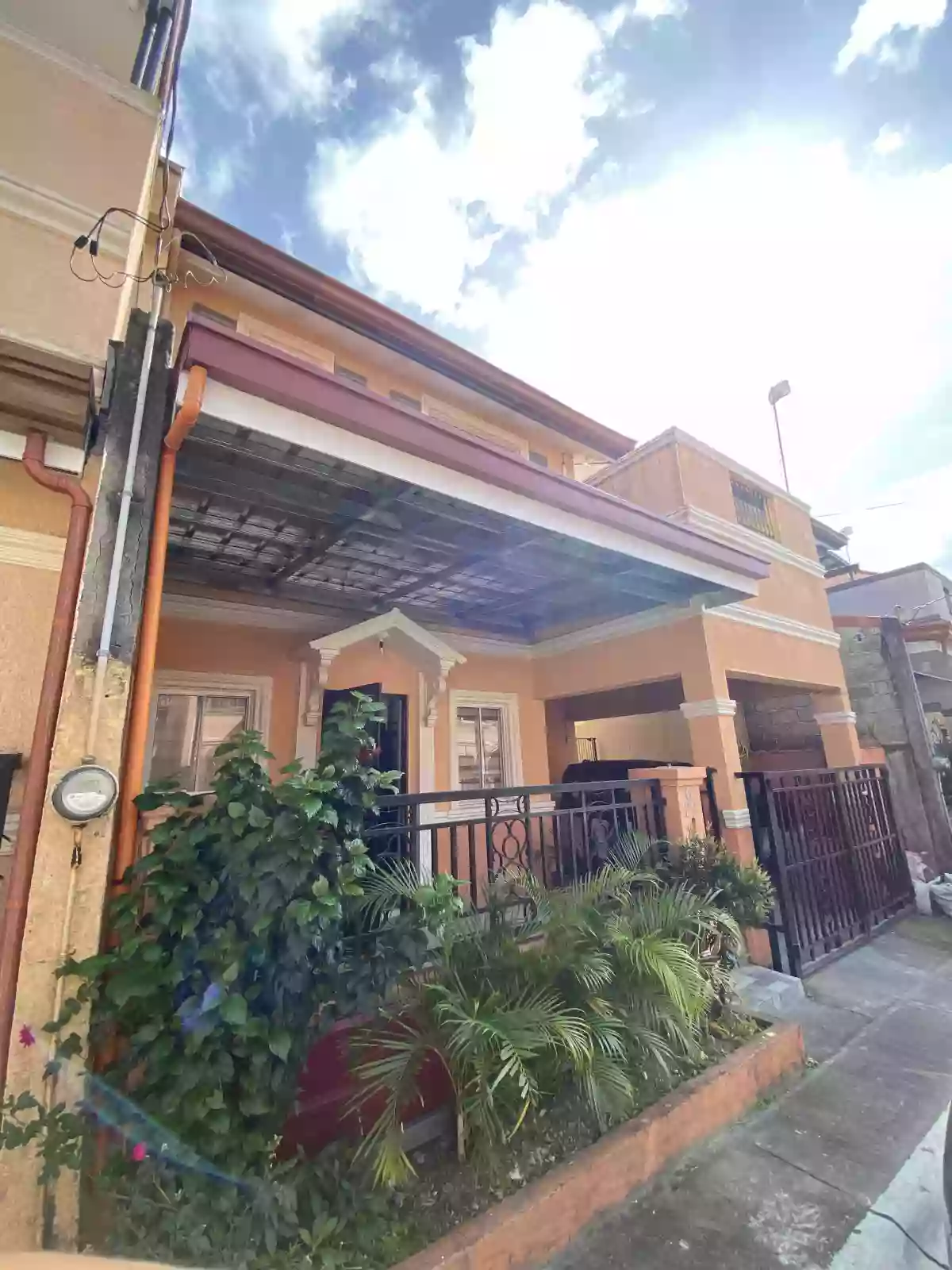 FOR SALE: Camella Silang-Tagaytay 4BR House and Lot in Buho, Silang — 3 Parking