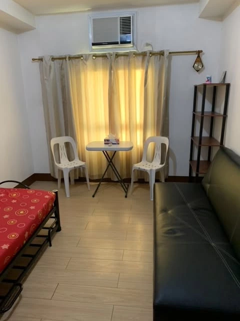 Resale: Furnished Studio Condo in Barangay 76, Pasay City — 18.42 sqm