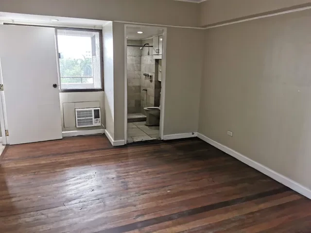 2BR Condo with Maid's BR in Park Chateau Condo for only 18M, 119.23sqm — 2 Bedrooms in Pasig City, Metro Manila, 1600 — Photo 6