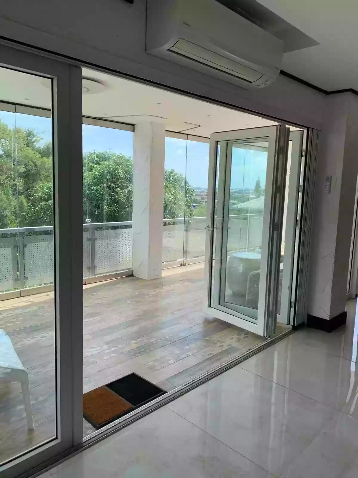 For Sale: 5BR House and Lot in Banilad, Mandaue City — 900 sqm — House and Lot in Banilad, Mandaue City, Cebu — Photo 3