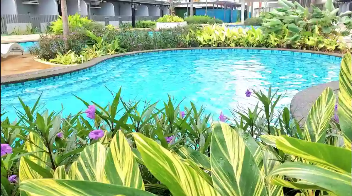 Open photo 17 of 18 — Cozy & Stylish Fully Furnished Studio with Smart TV & 100mbps Wi-Fi Ready