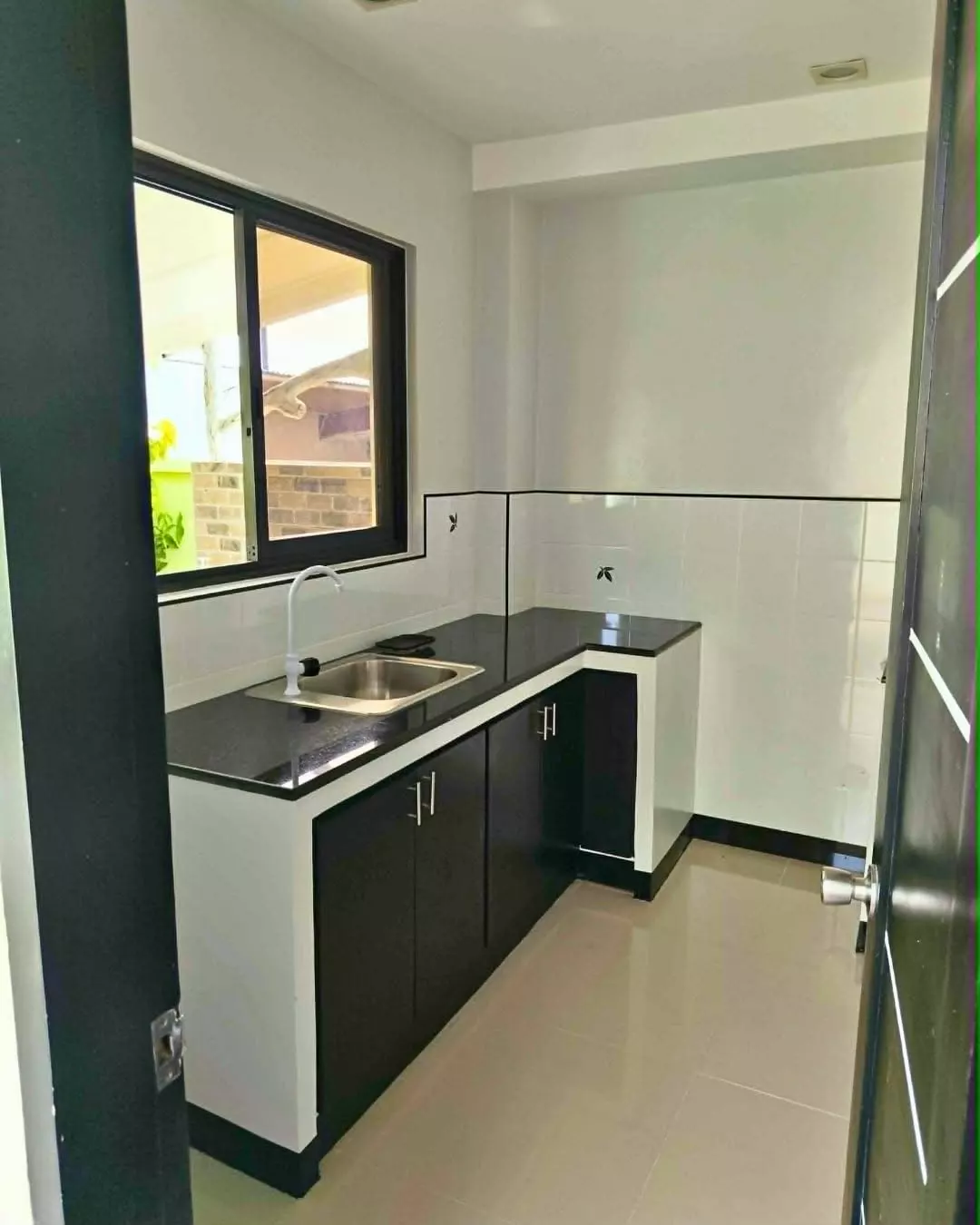 Open photo 15 of 17 — For Sale: 3BR House and Lot in Songculan, Dauis, Bohol — 99.75 sqm floor area