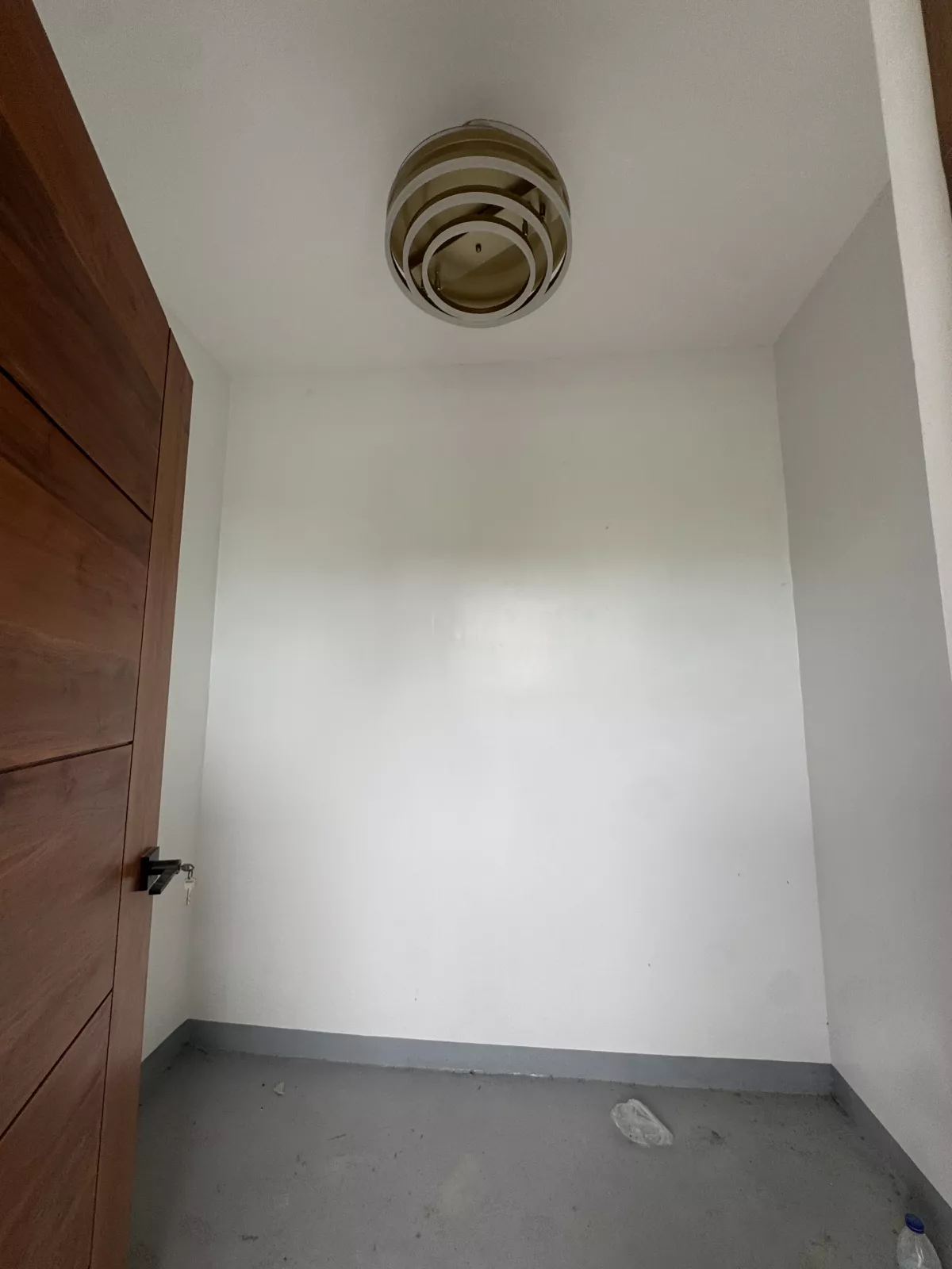 Open photo 32 of 36 — For Sale: 3BR House and Lot in Santo Domingo, Santa Rosa — 299 sqm