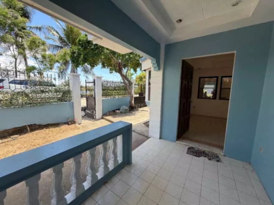 BUNGALOW HOUSE FOR RENT-ILOILO CITY-NEAR SUNSET BOULEVARD- 3BEDROOMS - photo 3