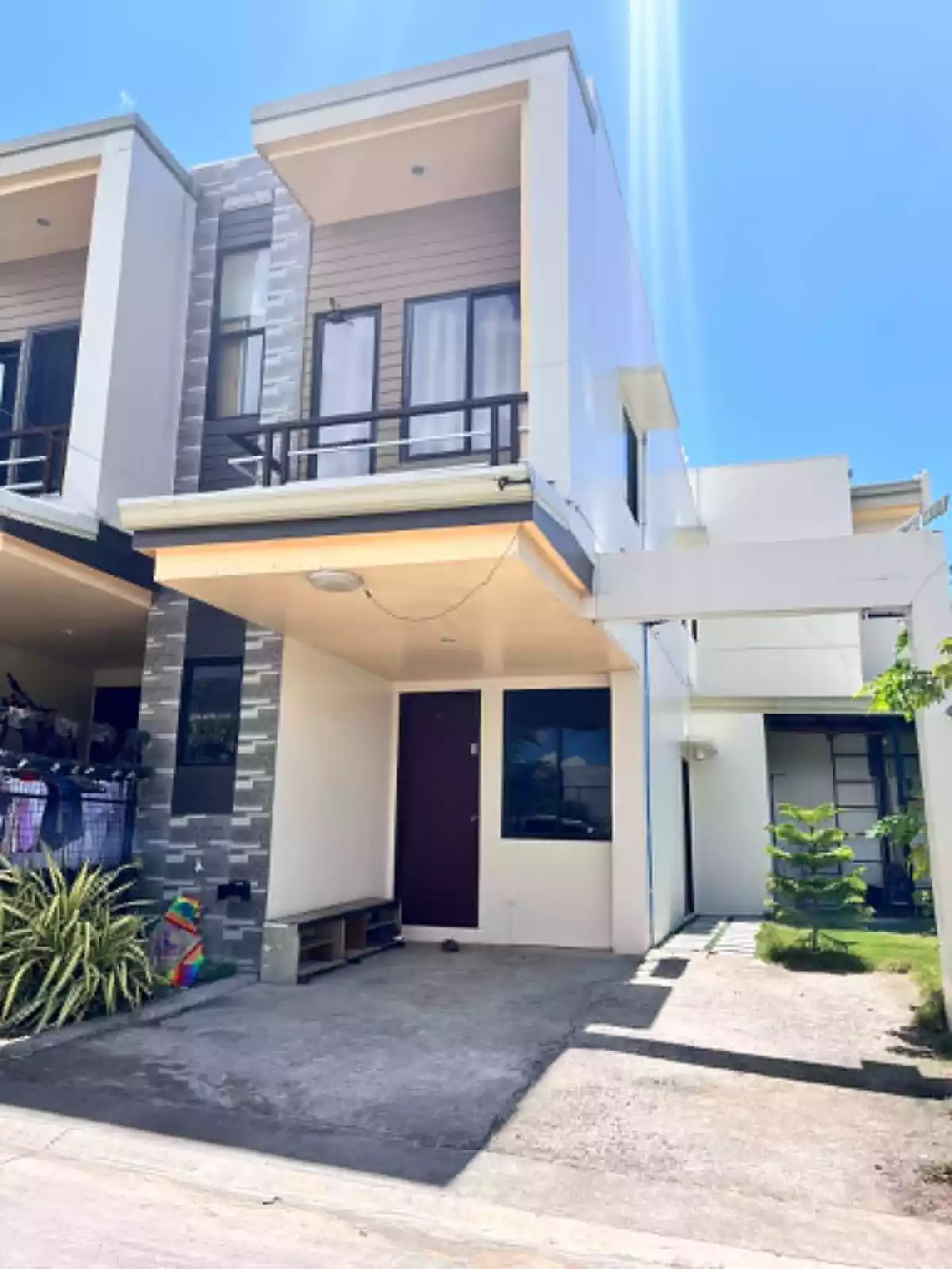 Rush Sale: Corner End Unit House and Lot Nangka Consolacion Cebu Near CITY Mall, SM Consolacion