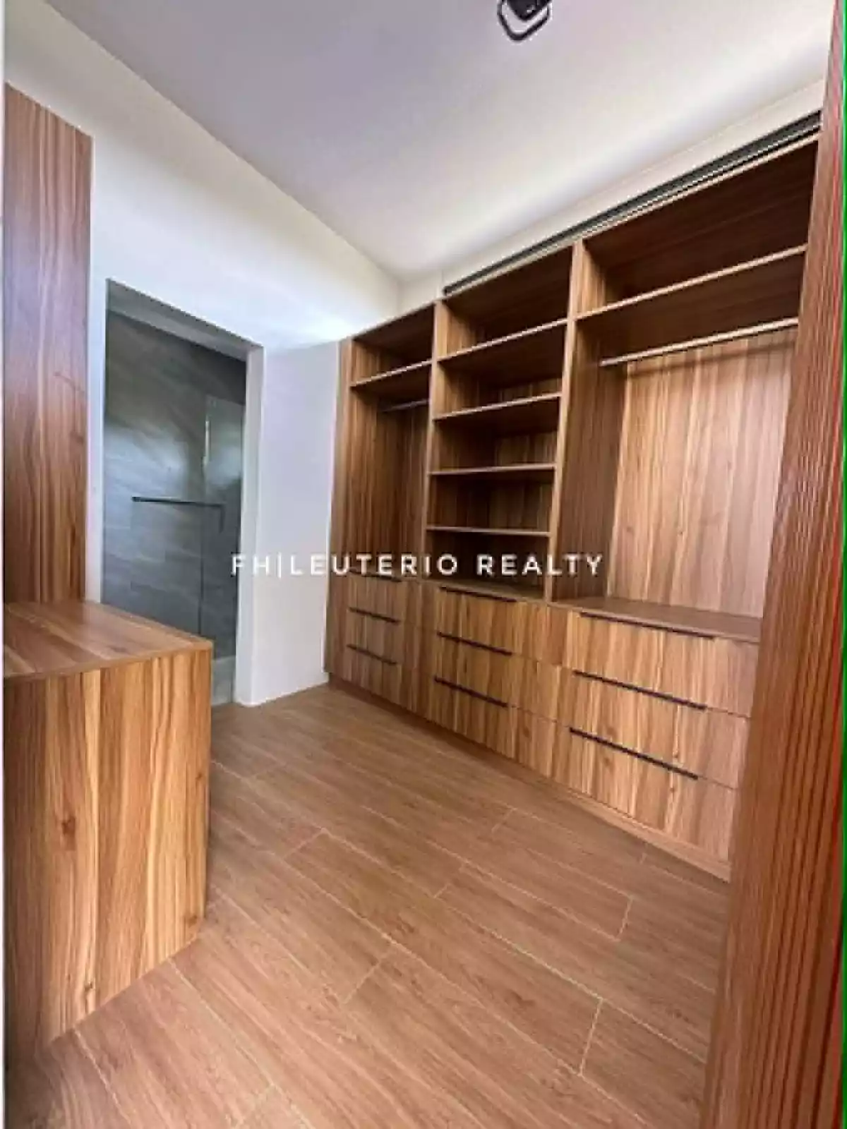 Open photo 15 of 25 — For Sale: 5BR House and Lot in Communal, Davao City — 220 sqm