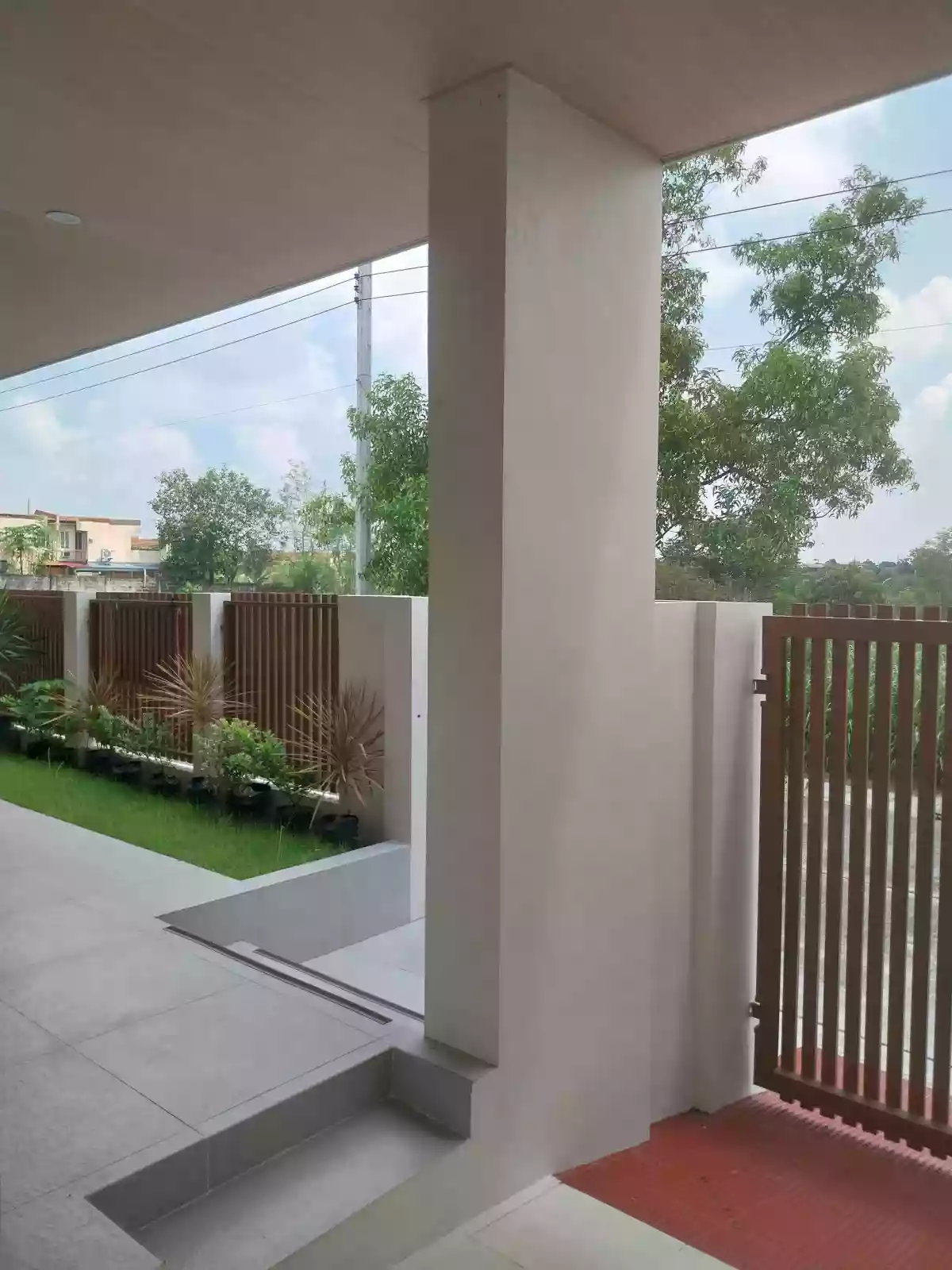 Open photo 11 of 12 — Very Spacious Furnished 3BR House & Lot Overlooking Arayat Mountain