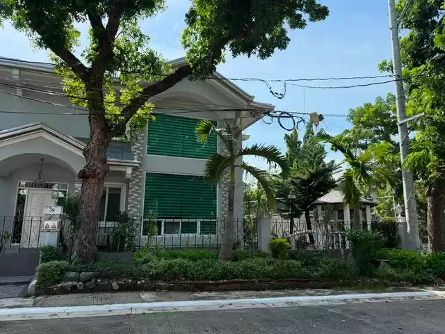 For Sale: 4BR House and Lot in New Alabang Village, Muntinlupa City — 400 sqm — House and Lot in Muntinlupa City, Metro Manila, 1781 — Photo 6