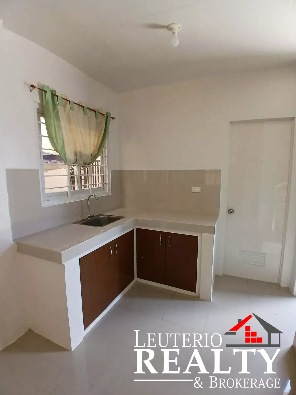 For Sale: 3BR House and Lot in Pacol, Naga City — 110 sqm — House and Lot in Naga City, Camarines Sur, 4400 — Photo 5