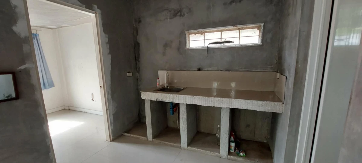 For Sale: Lot with unfinished Bungalow House in San Isidro Talisay City — House and Lot in Talisay City, Cebu, 6045 — Photo 4
