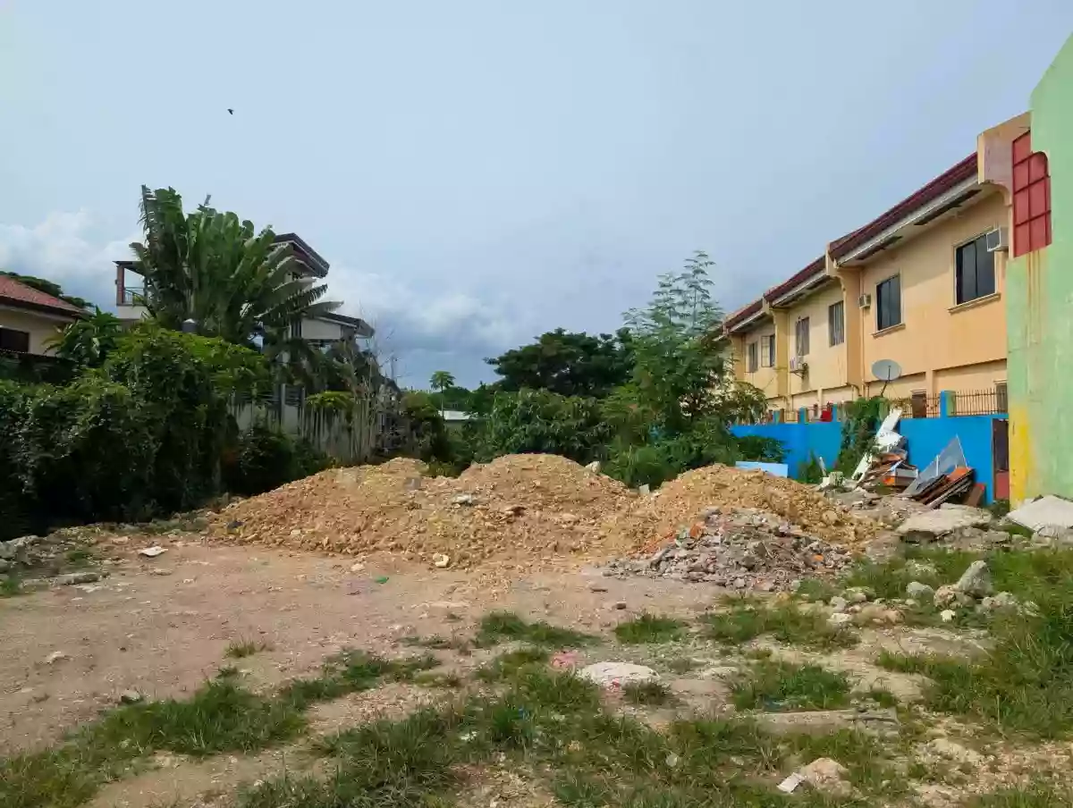 1,330 Sqm. Lot FOR SALE For ₱26.6M ONLY! Maribago, Lapulapu City, Cebu (15-20 minutes walk to JPark & Bluewater) — Residential Lot in Maribago, Lapu-lapu City, Cebu — Photo 4