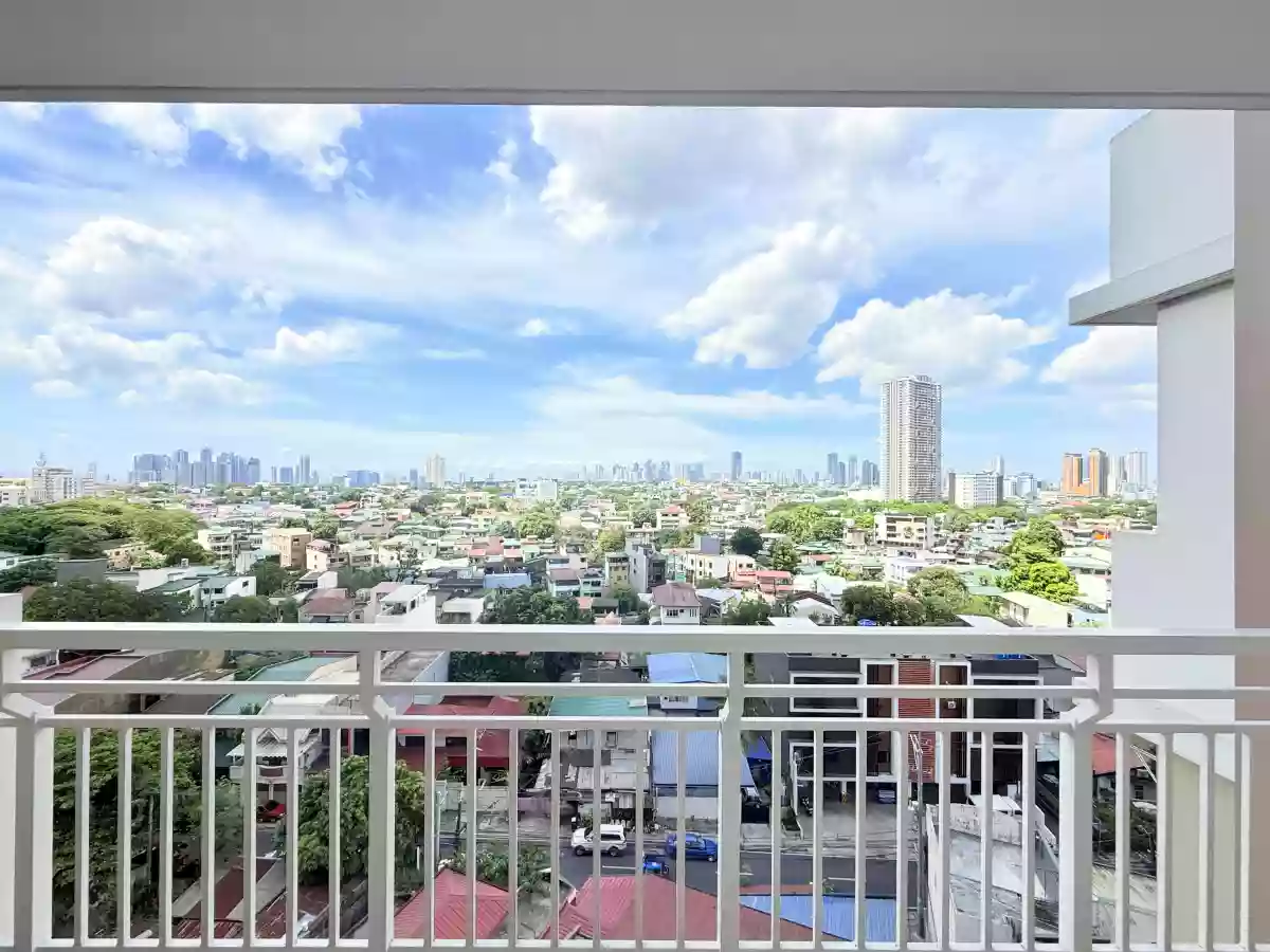 DMCI Infina Towers 2BR CONDO UNIT FOR SALE — 2 Bedrooms in Quezon City, Metro Manila, 1101 — Photo 3