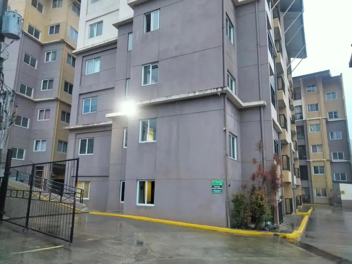 Open photo 22 of 37 — For Sale: Central Apartment 1BR w/ balcony Condo in Trancoville, Baguio City — Fully Furnished
