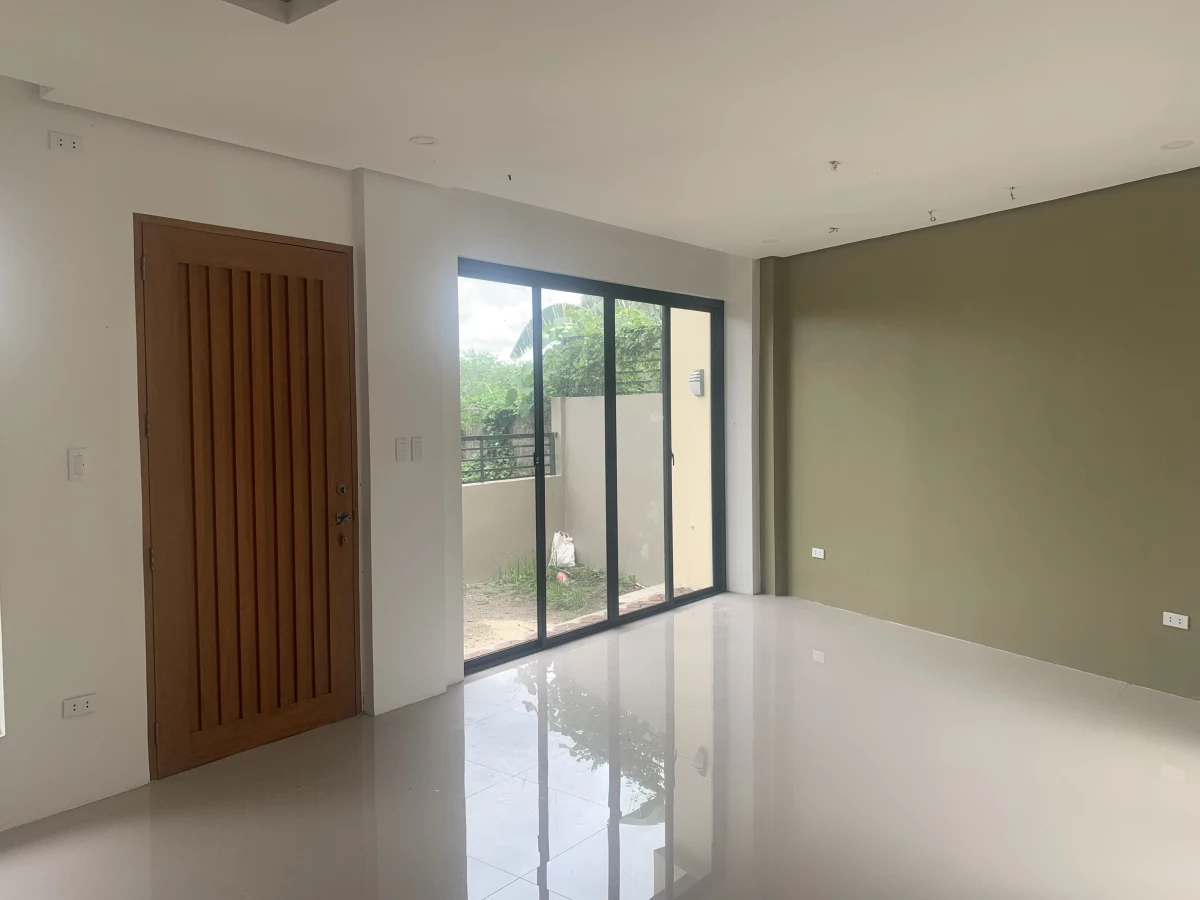 For Sale: 4BR House and Lot in Paliparan I, Dasmarinas — 166 sqm — House and Lot in Dasmarinas, Cavite, 4114 — Photo 2