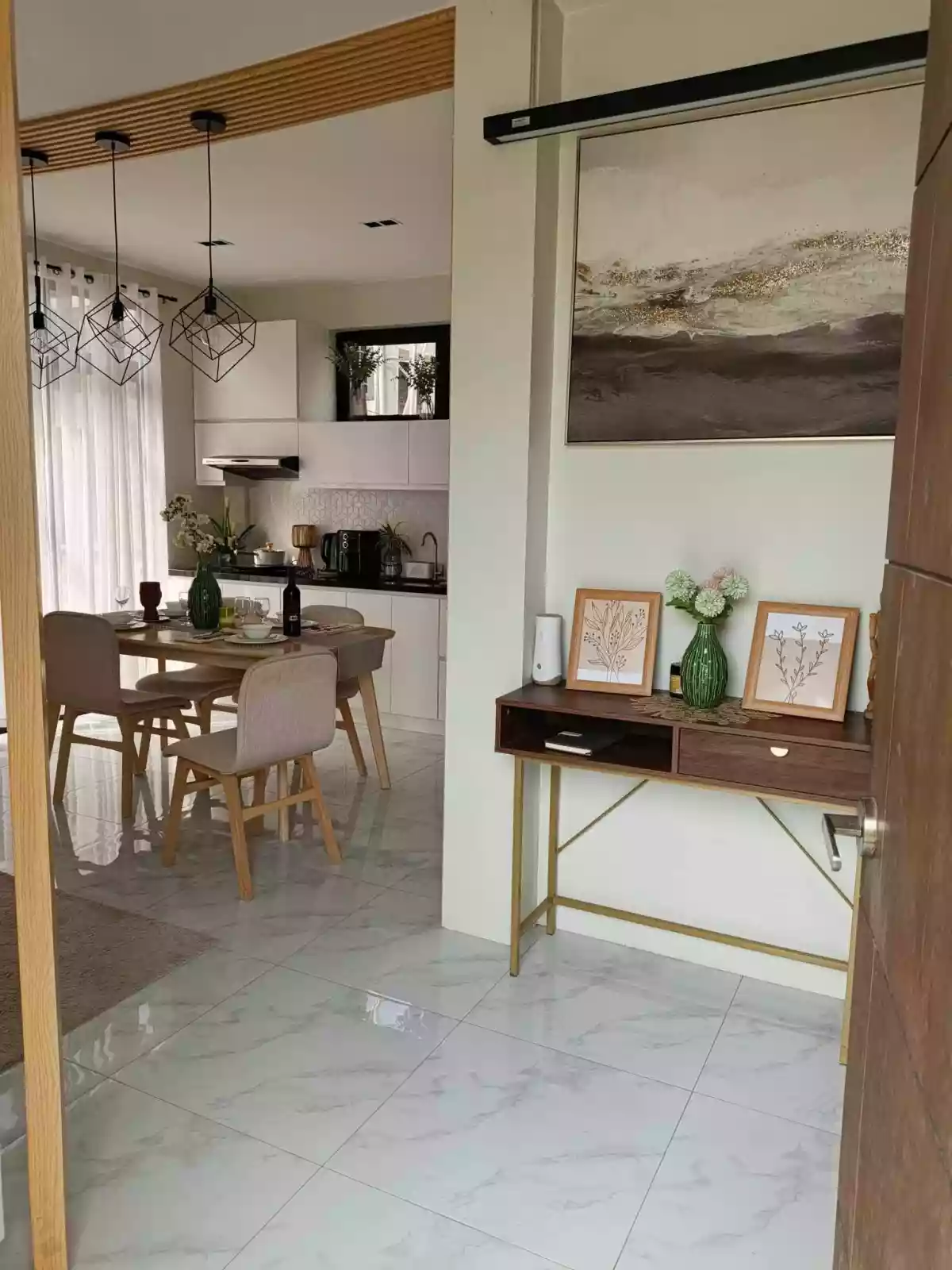 Zero Downpayment - Single Detached House and Lot in Minglanilla, Cebu — House and Lot in Minglanilla, Cebu, 6046 — Photo 4