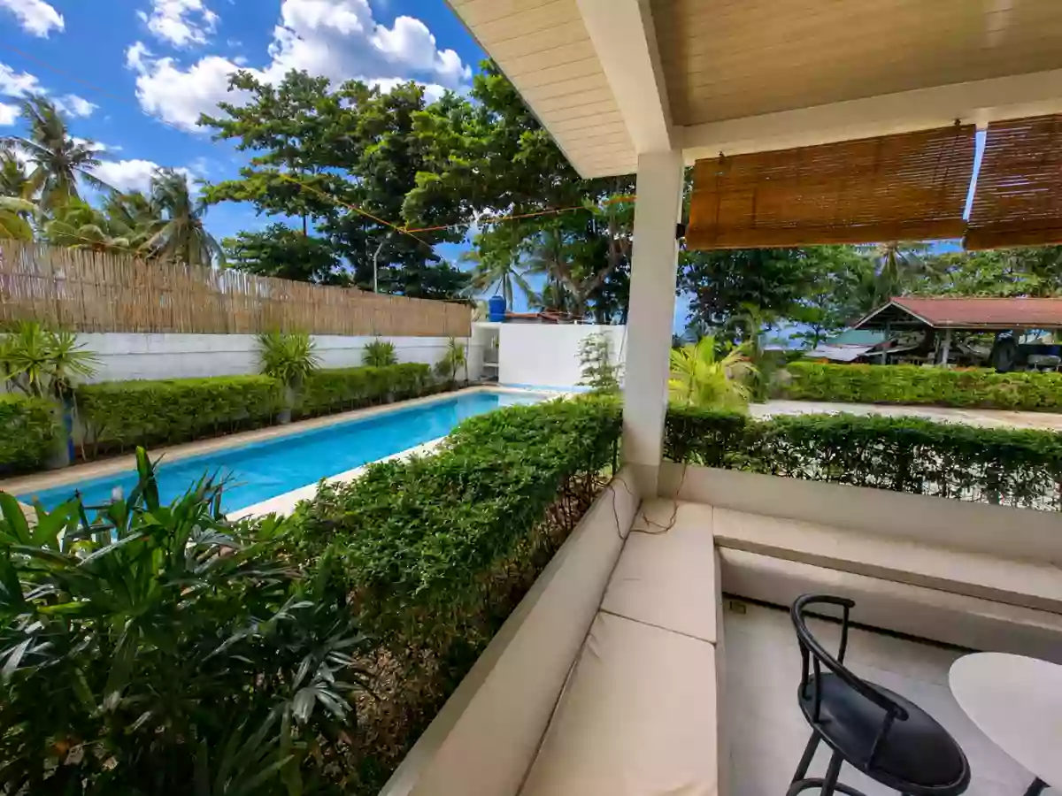 Beautiful Beach House for Sale with Big Lot and Swimming Pool in Bayabas, Cagayan de Oro — Beach House / Resort in Cagayan de Oro City, Misamis Oriental, 9000 — Photo 4