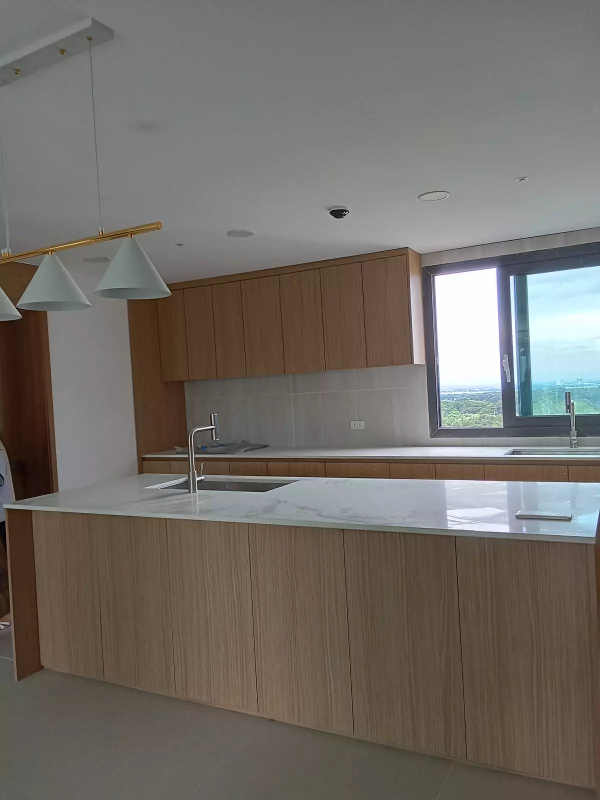 Open photo 32 of 36 — For Sale: The Aperito 4BR Condo with Veranda/Balcony in Clark Freeportzone Pampanga— 269.23 sqm