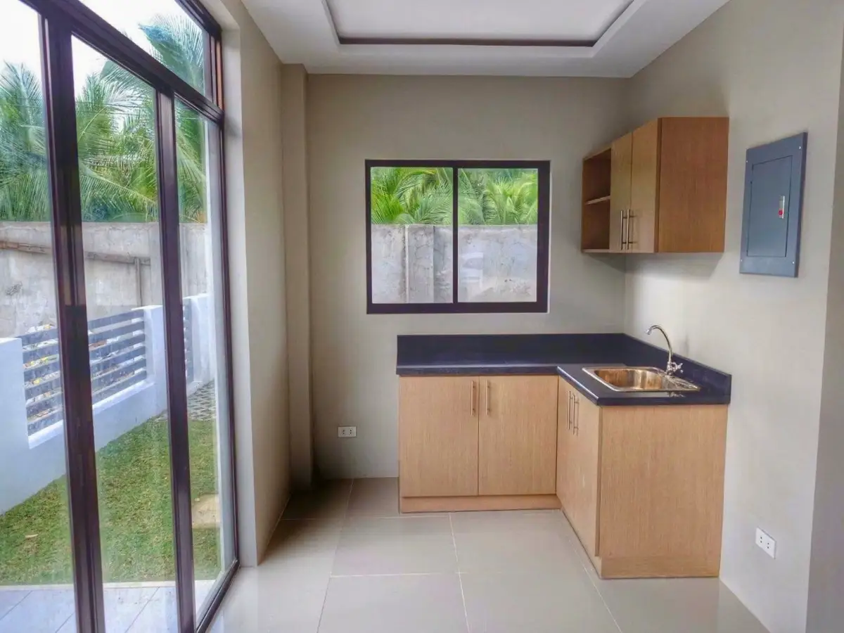 For Rent: 4BR House and Lot in Tawason, Mandaue City — North Verdana — House and Lot in Mandaue City, Cebu, 6014 — Photo 4