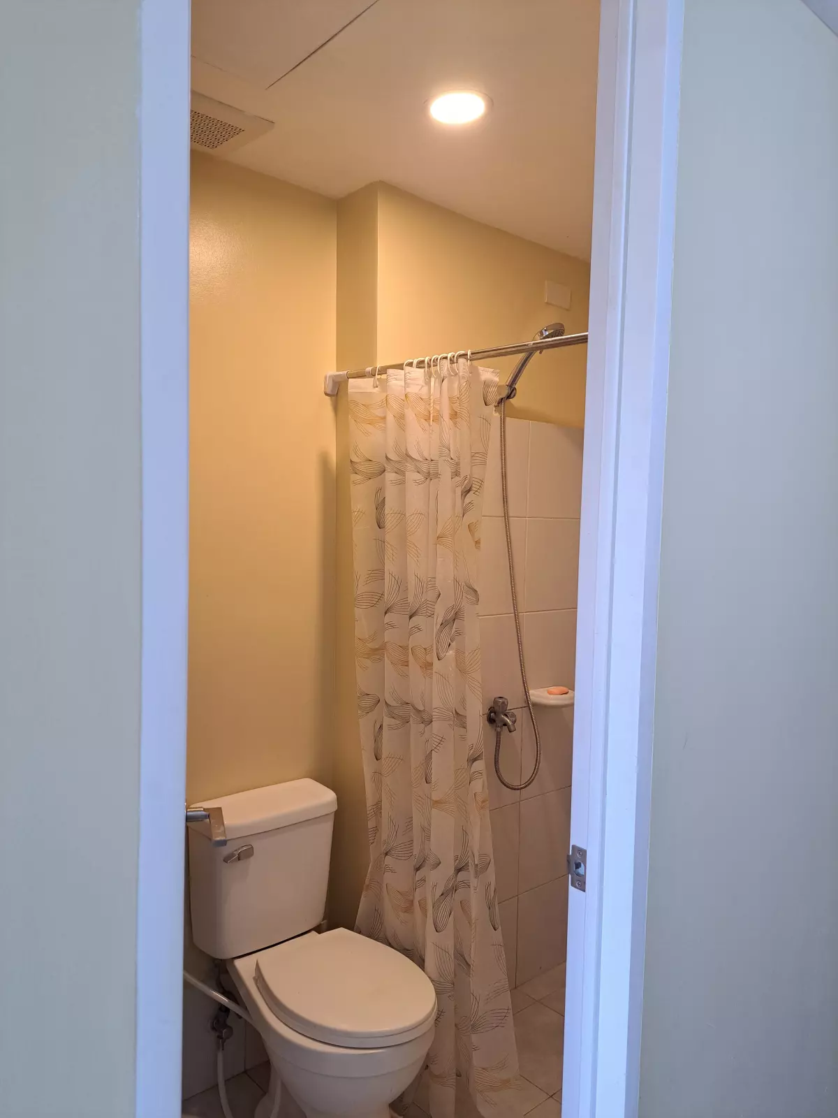 For Rent: Studio Condo in Guadalupe, Cebu City — 20 sqm — Studio in Guadalupe, Cebu City, Cebu — Photo 6