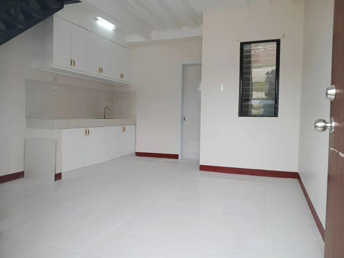 Renovated La Aldea Townhouse For Rent — Townhouse in Lumbia, Cagayan de Oro City, Misamis Oriental — Photo 2