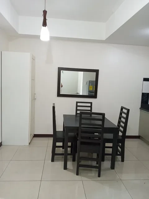 For Sale: 2BR Condo in Pio Del Pilar, Makati City — 42 sqm — 2 Bedrooms in Makati City, Metro Manila, 1224 — Photo 7