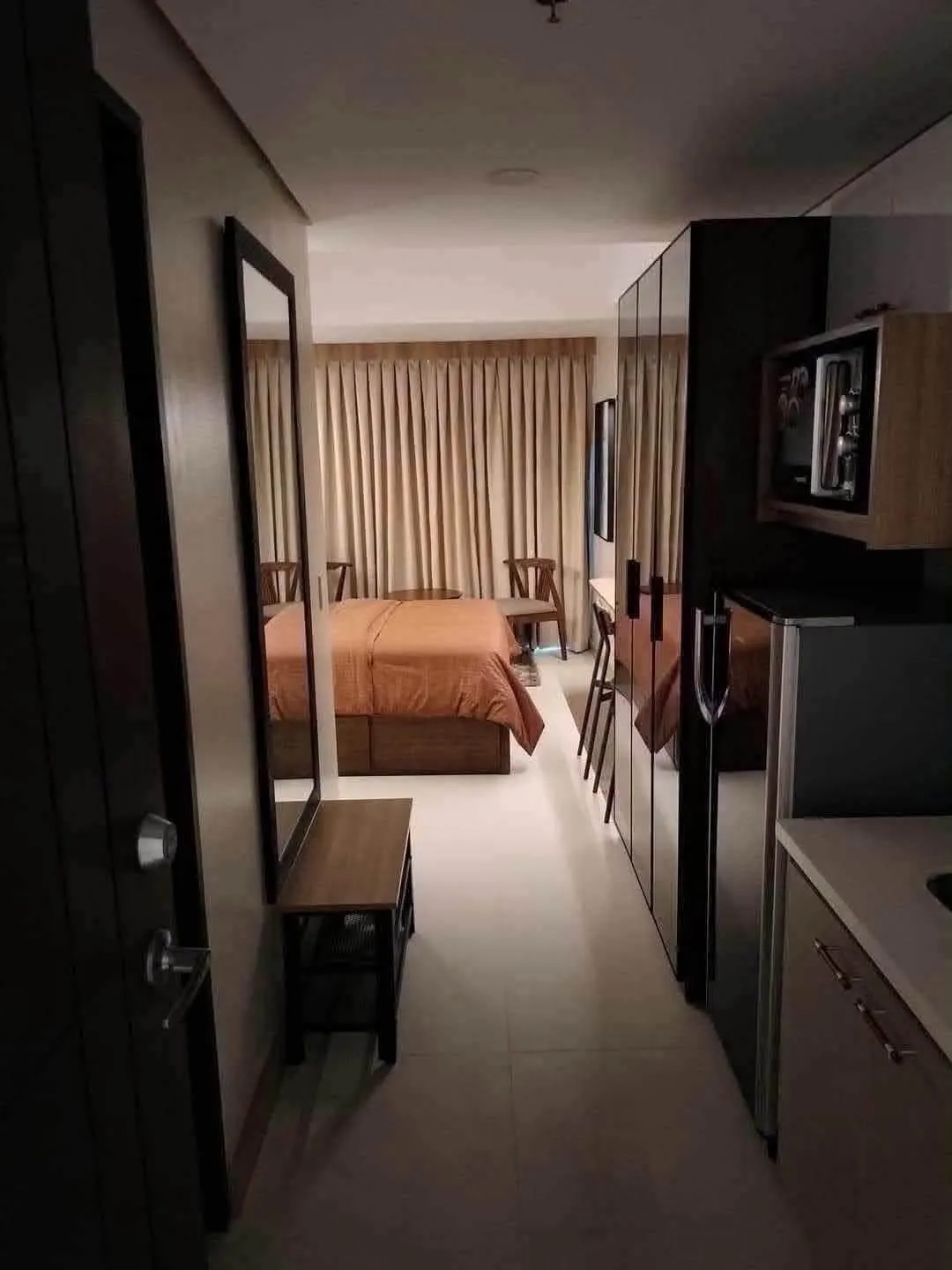 For Sale: Studio Condo Near Cebu IT Park, Cebu City — Fully Furnished — Studio in Apas, Cebu City, Cebu — Photo 2
