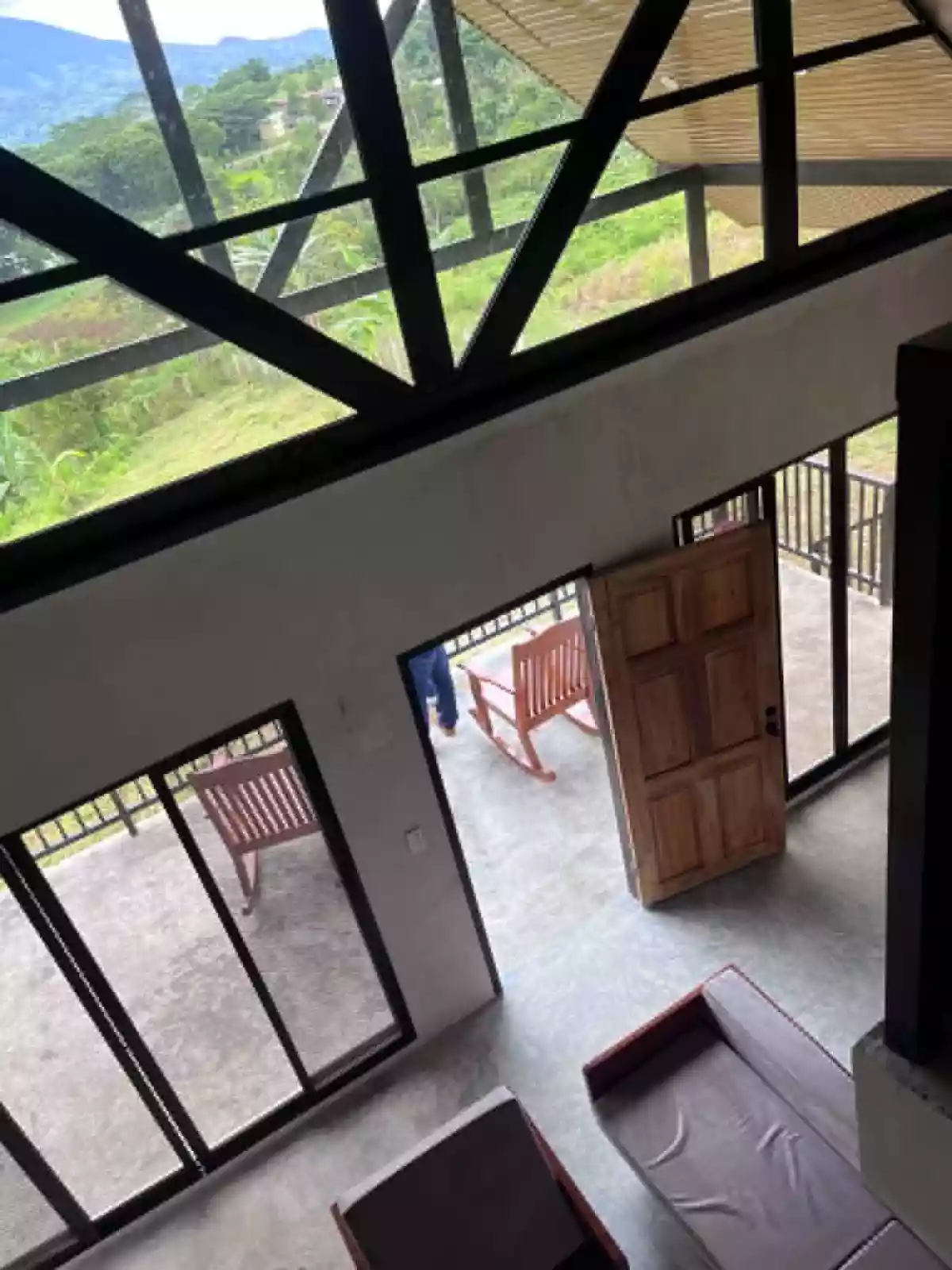 Open photo 17 of 21 — 🏡 Massive 1,438 SQM Lot with 2-Storey House for Sale in Claveria!