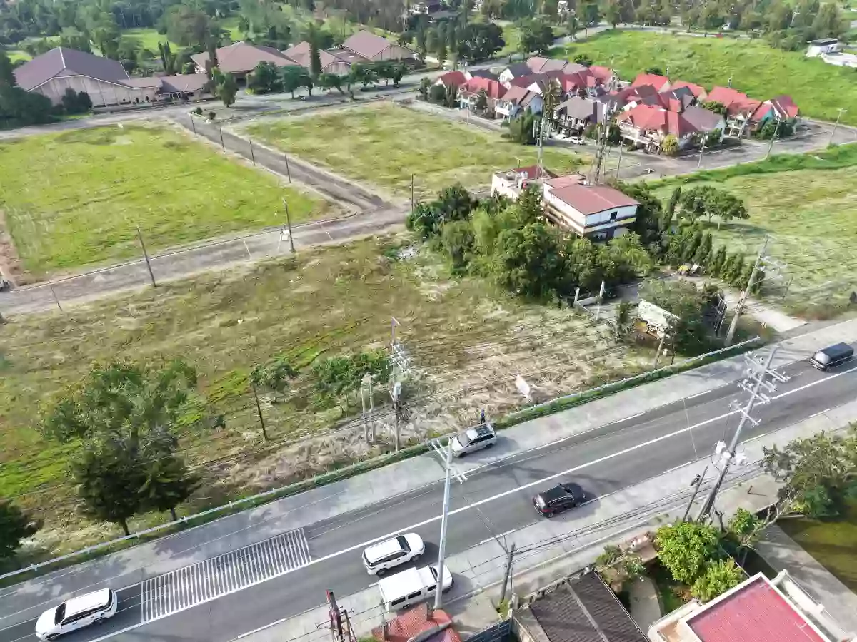 Commercial Lot along Hiway near Tagaytay — Space in Buck Estate, Alfonso, Cavite — Photo 5