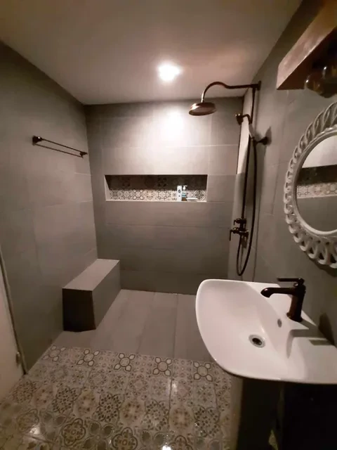 For Sale: 4BR House and Lot in Pilar, Las Piñas City — 417 sqm with generating income — House and Lot in PILAR VILLAGE, Pilar, Las Piñas City — Photo 2