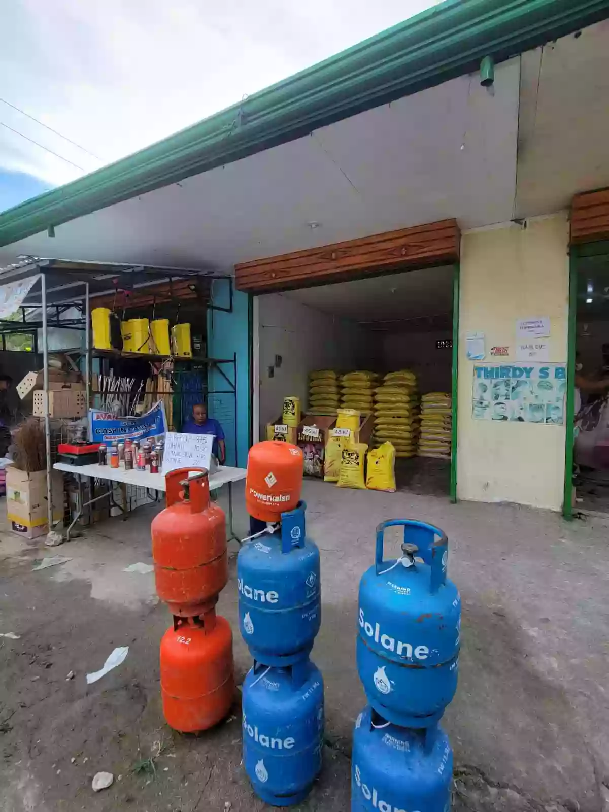 Open photo 15 of 19 — 1-Storey Commercial building for sale near public market