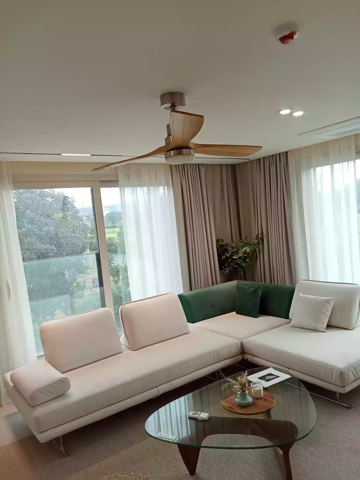 Open photo 22 of 36 — For Sale: The Aperito 4BR Condo with Veranda/Balcony in Clark Freeportzone Pampanga— 269.23 sqm