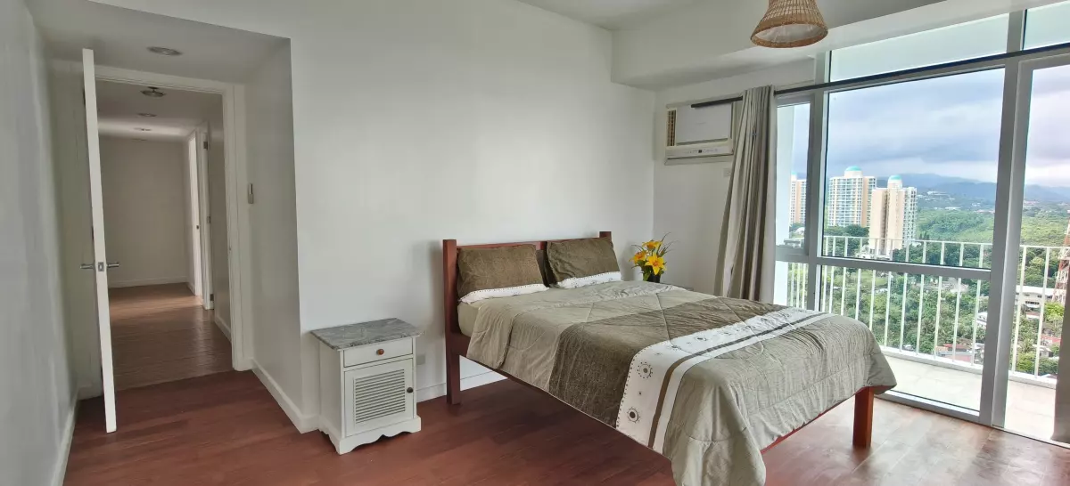 For Sale: 3BR Condo in Lahug, Cebu City — 148 sqm Furnished — 3 Bedrooms in Lahug, Cebu City, Cebu — Photo 4