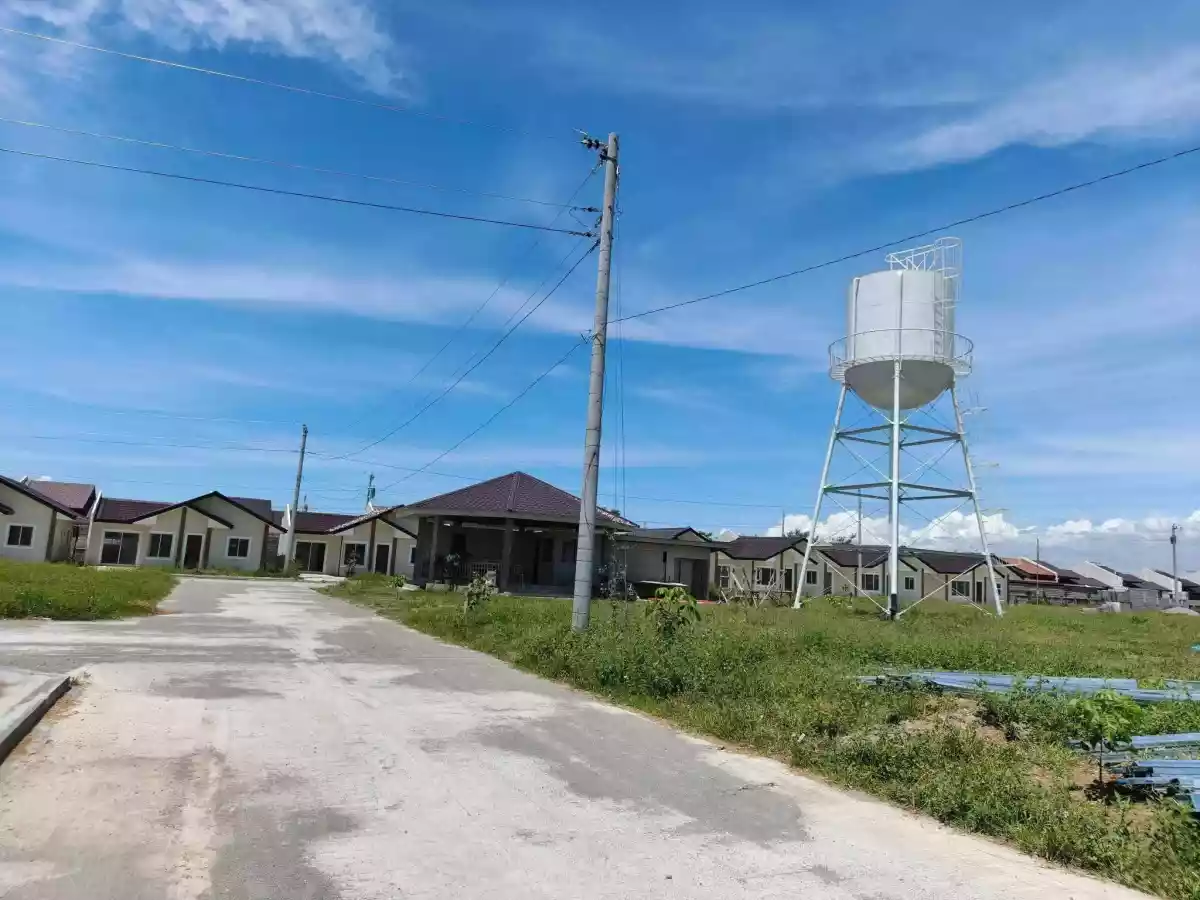 PASALO! 3BR House and Lot Near Entrance in Lagao, General Santos City — 126 sqm — House and Lot in Lagao (1st & 3rd), General Santos City, South Cotabato — Photo 2