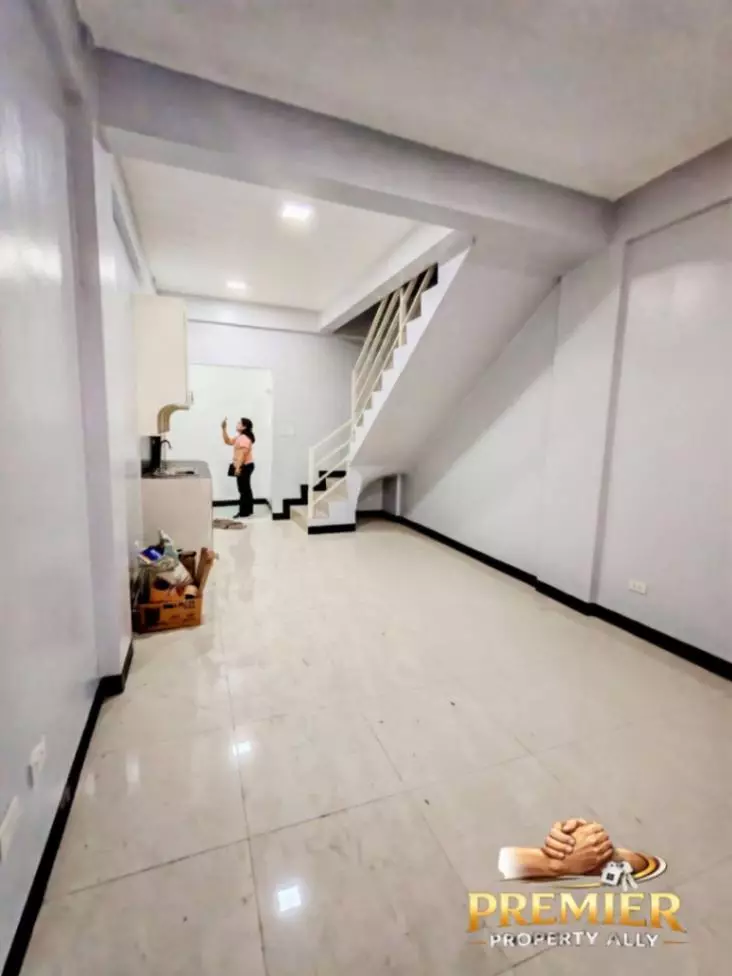 LOWEST MOST AFFORDABLE BRANDNEW TWO STOREY TOWNHOUSE FOR SALE NEAR UST SAMPALOC MANILA - photo 3